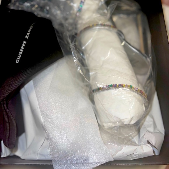 GIUSEPPE ZANOTTI METALLIC EFFECT CRYSTAL EMBELLISHED SANDALS/HEELS - Picture 3 of 5